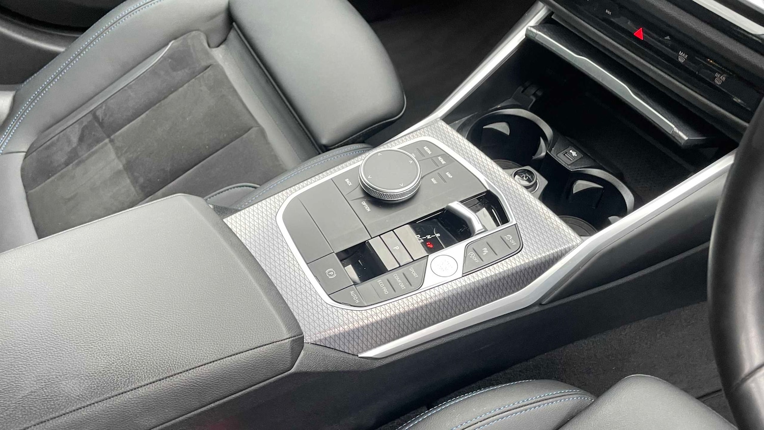 Used BMW 3 Series 2024 for sale - 76774216: Photo 8