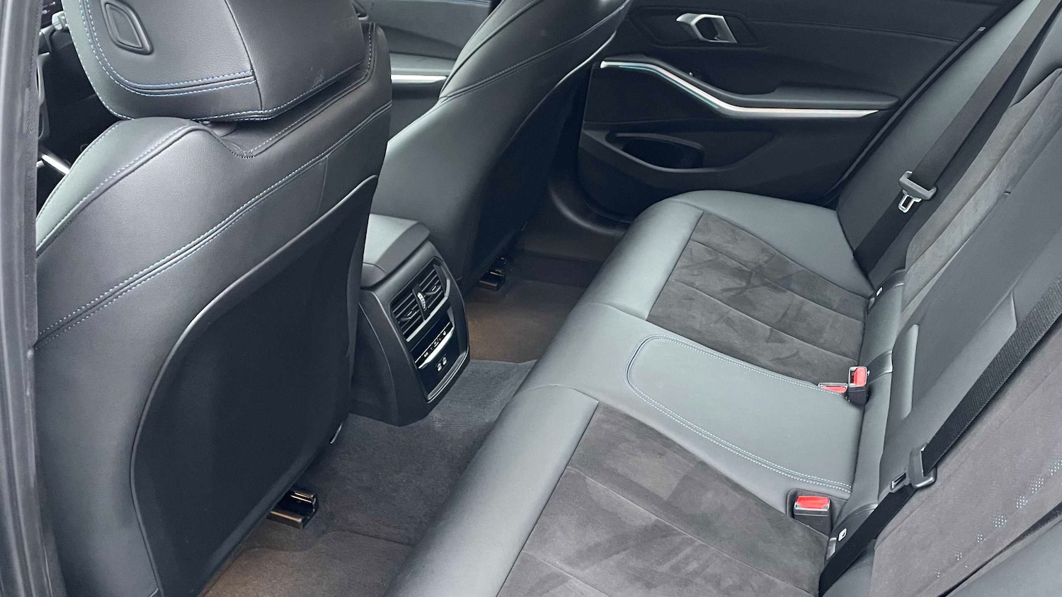 Used BMW 3 Series 2023 for sale - 76755288: Photo 13