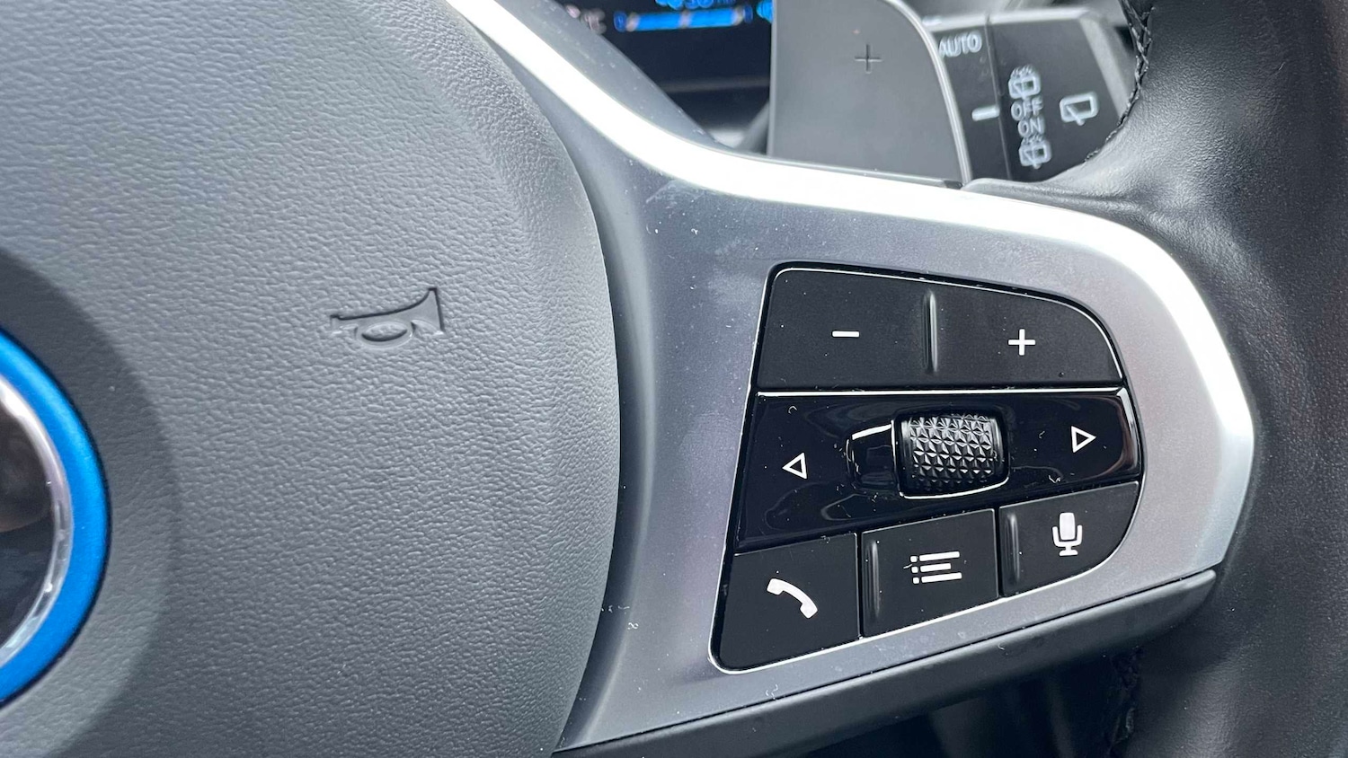 Used BMW 3 Series 2023 for sale - 76755288: Photo 23