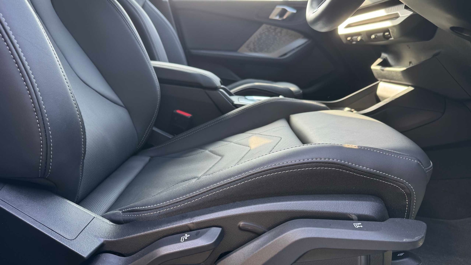 Used BMW 2 Series 2025 for sale - 78173711: Photo 25