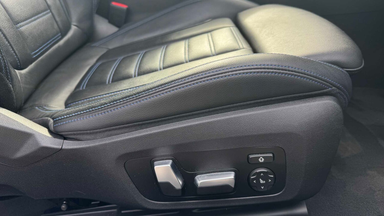 Used BMW 4 Series for sale - 77740935: Photo 27