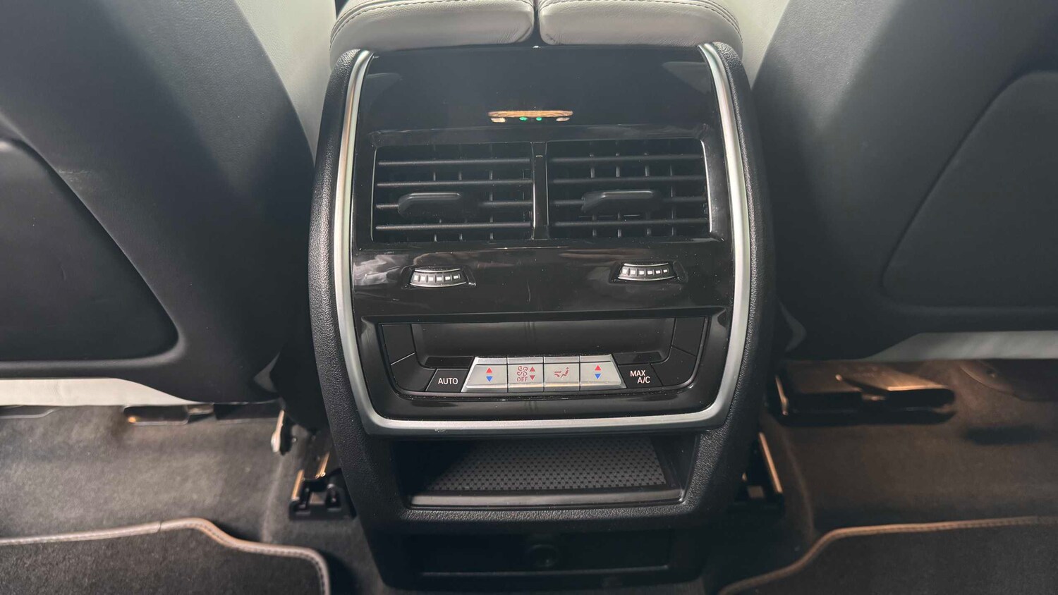 Used BMW x6 M 2023 for sale - 77811046: Photo 10