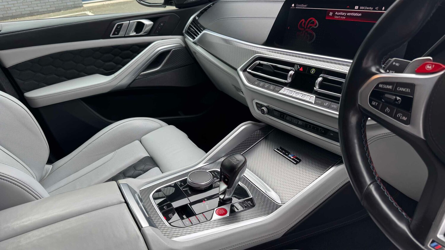 Used BMW x6 M 2023 for sale - 77811046: Photo 24