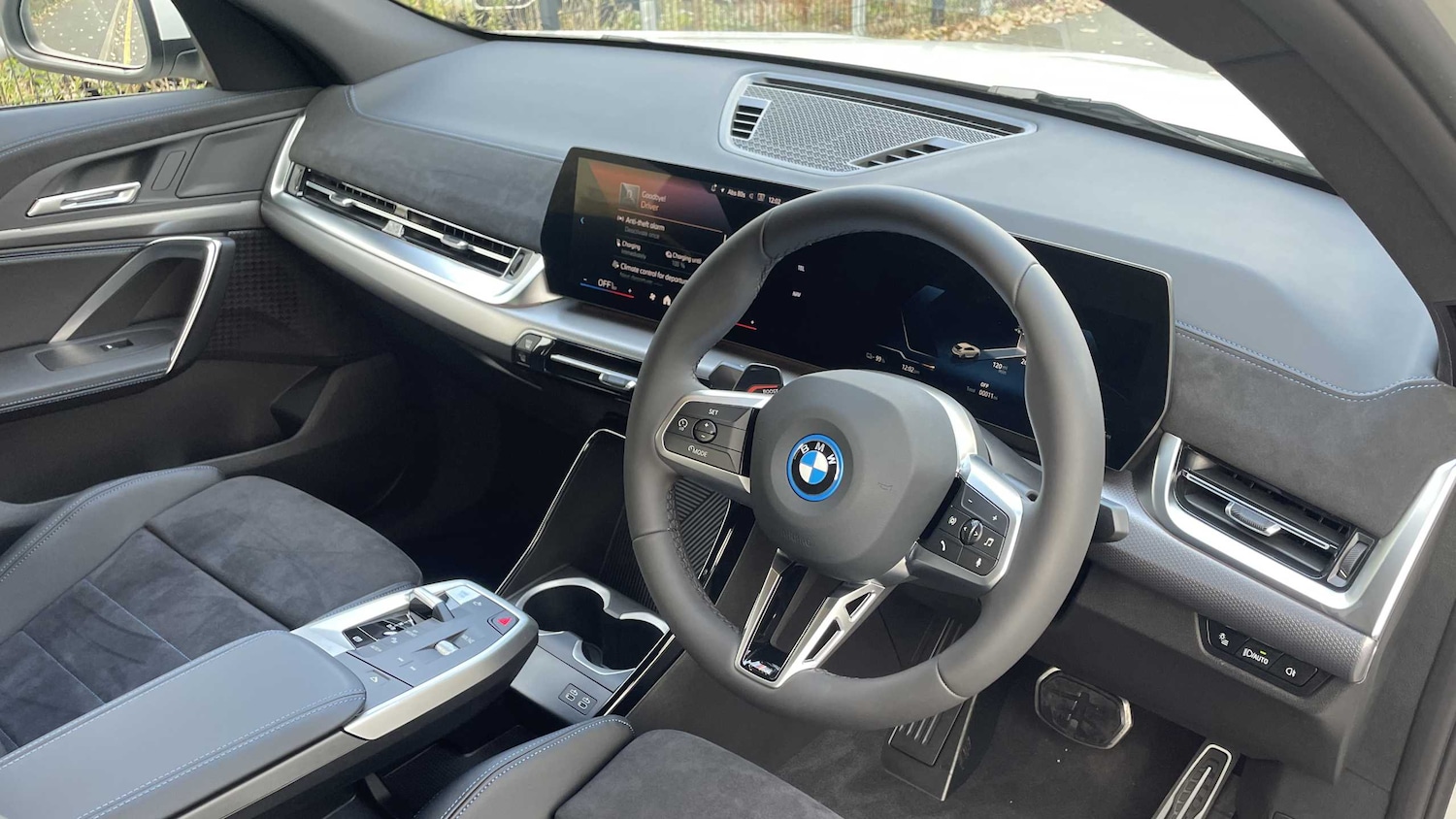 Used BMW iX2 2025 for sale - 76262311: Photo 7