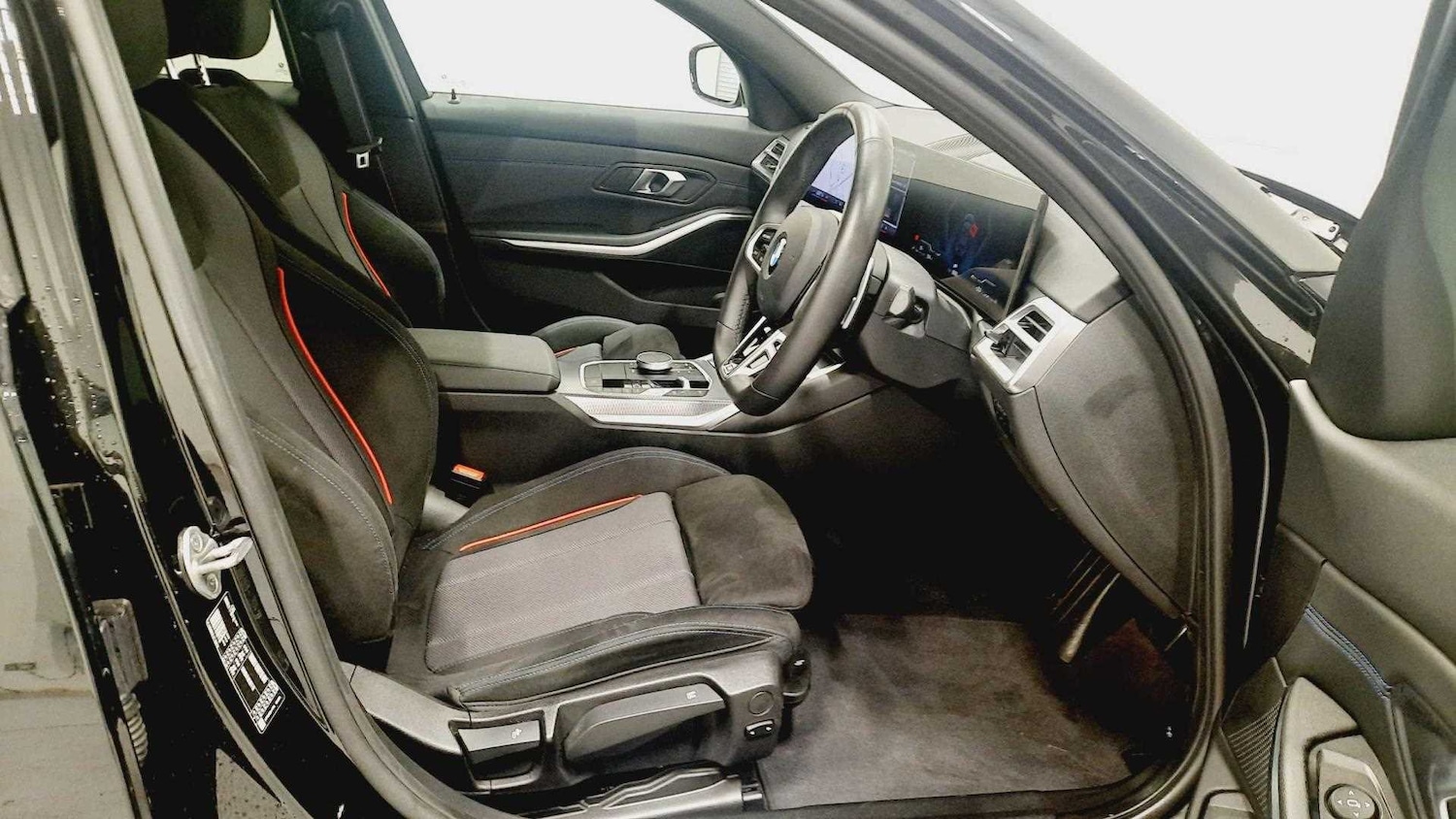 Used BMW 3 Series 2025 for sale - 76594326: Photo 11