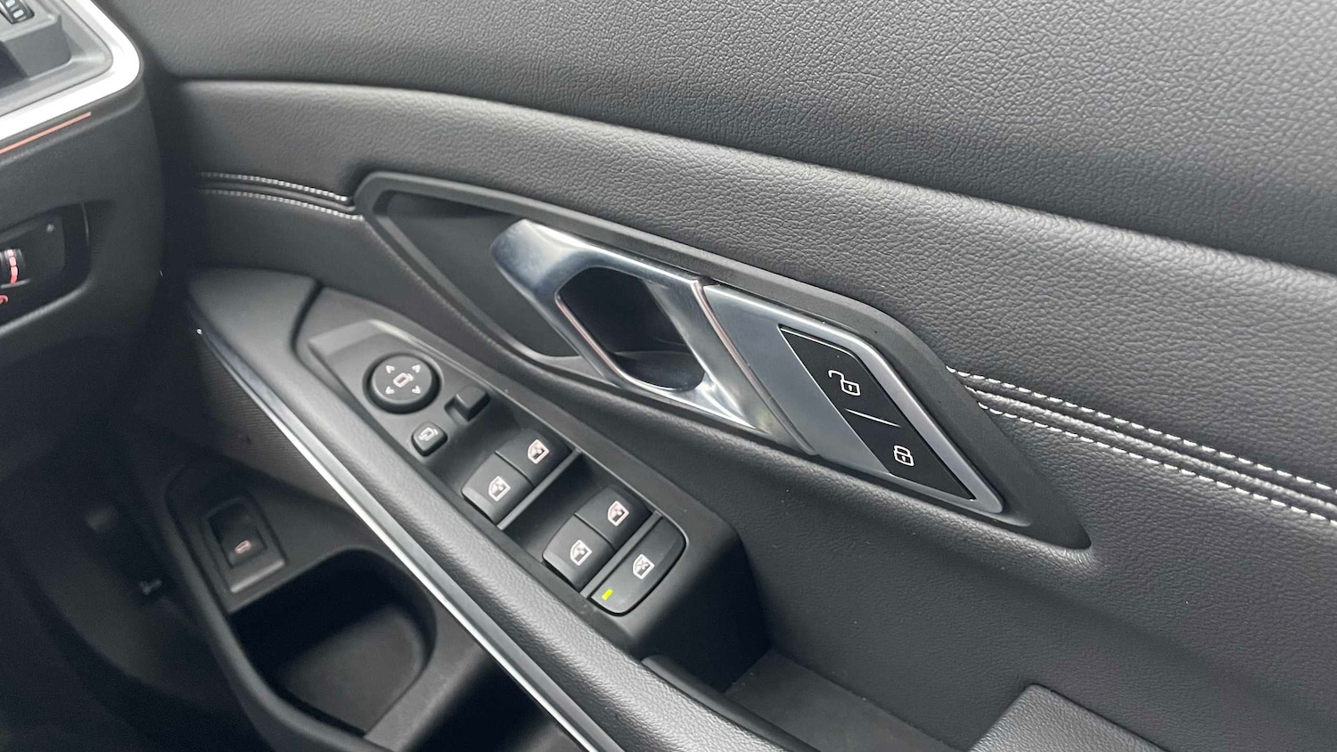 Used BMW 3 Series 2023 for sale - 77147249: Photo 31