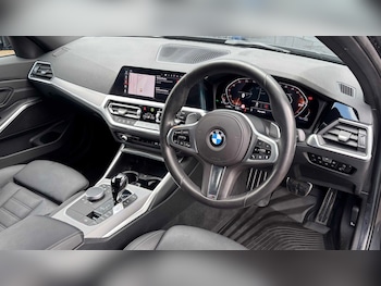 Used BMW 3 Series 2021 for sale - 79294810: Photo