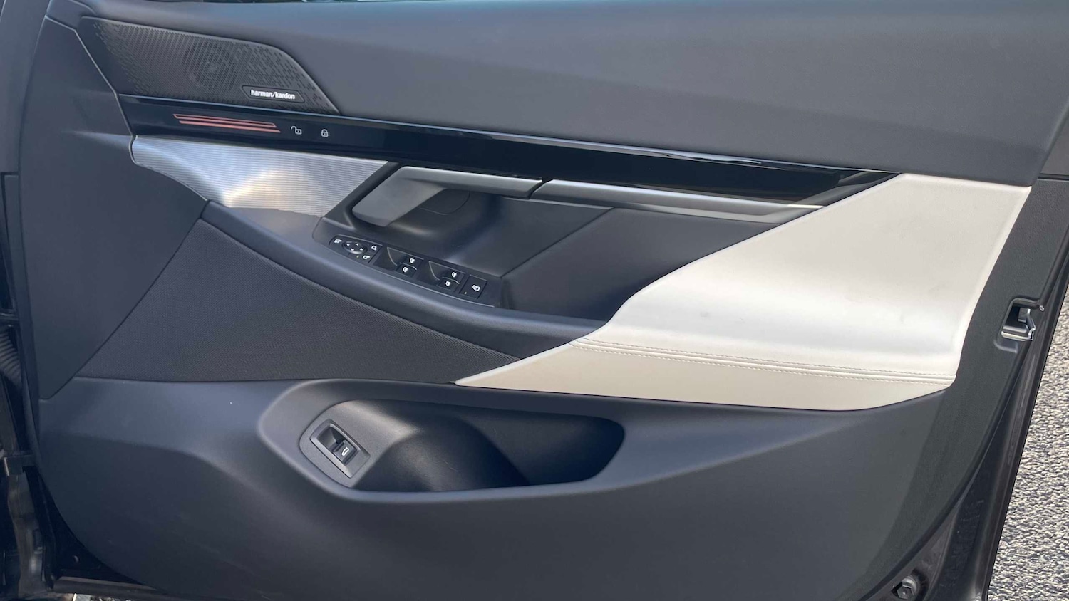 Used BMW 5 Series 2024 for sale - 77270122: Photo 25