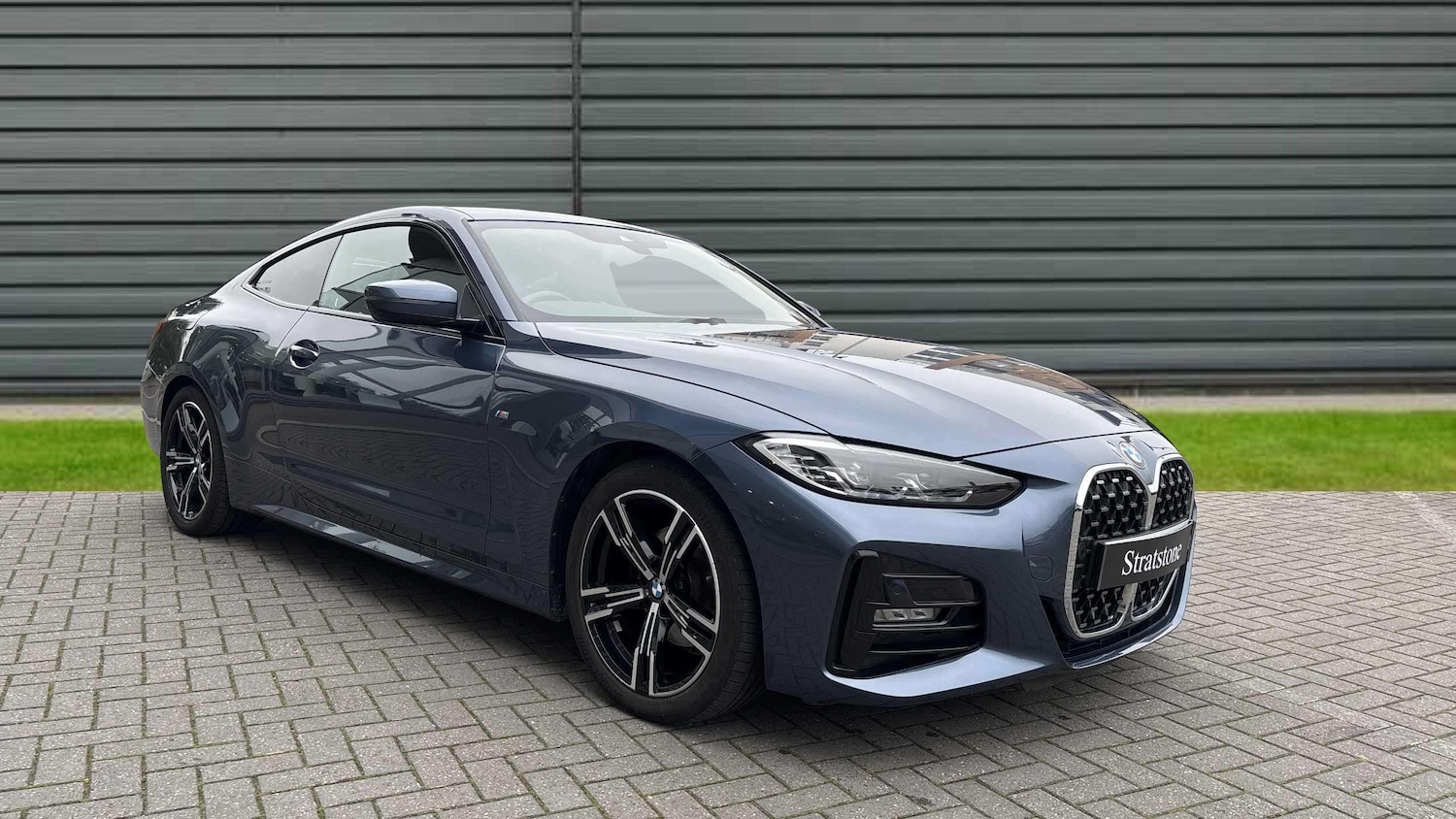 Used BMW 4 Series 2022 for sale - 76705008: Photo 1