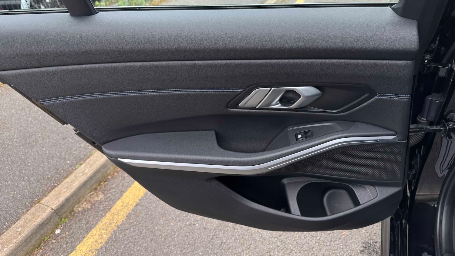 Used BMW 3 Series 2022 for sale - 78208960: Photo 11