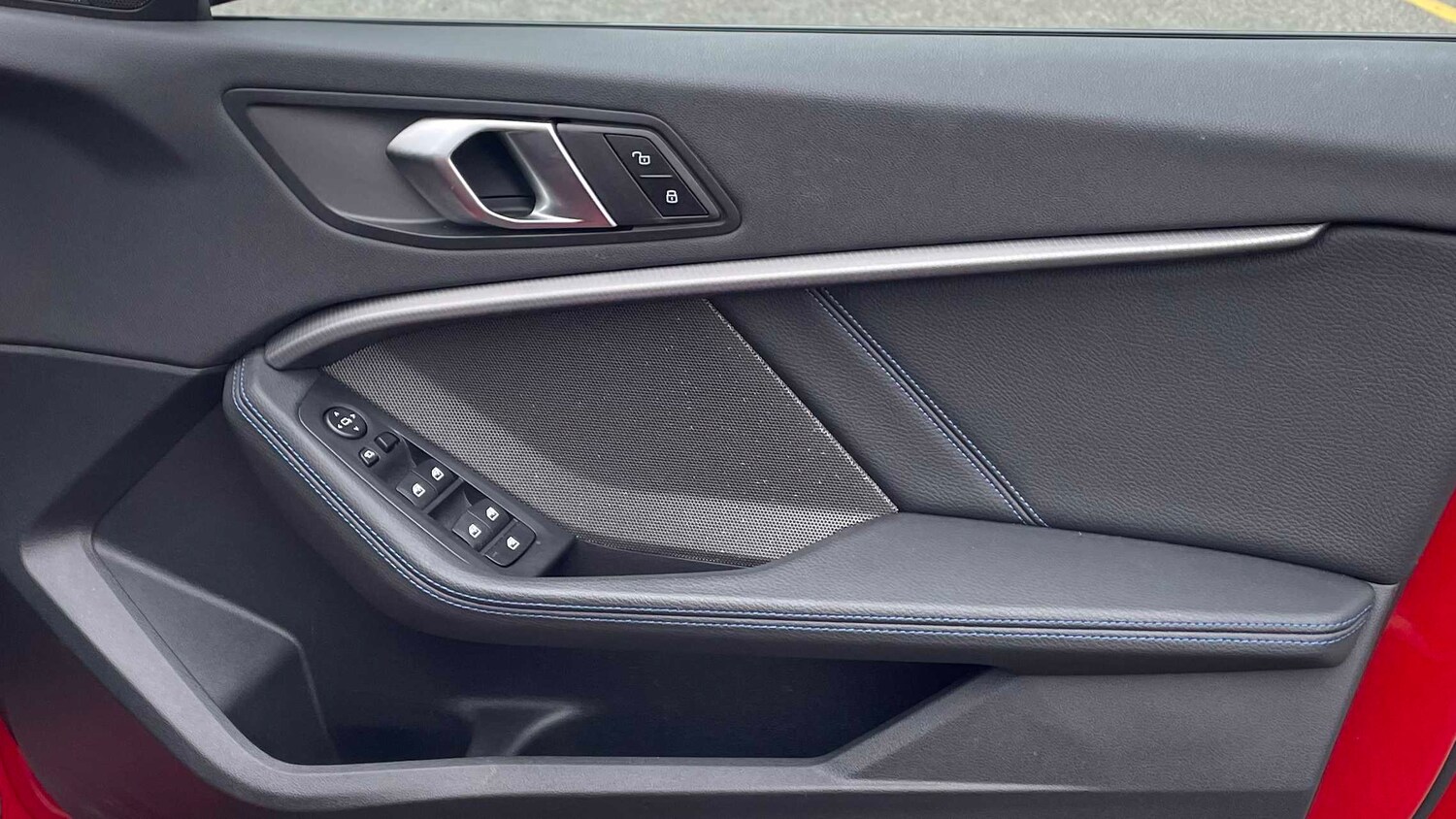 Used BMW 1 Series 2024 for sale - 77886051: Photo 25