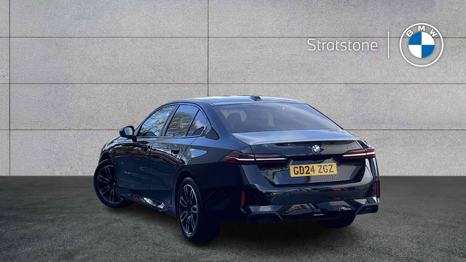 Used BMW 5 Series 2024 for sale - 78023952: Photo 2