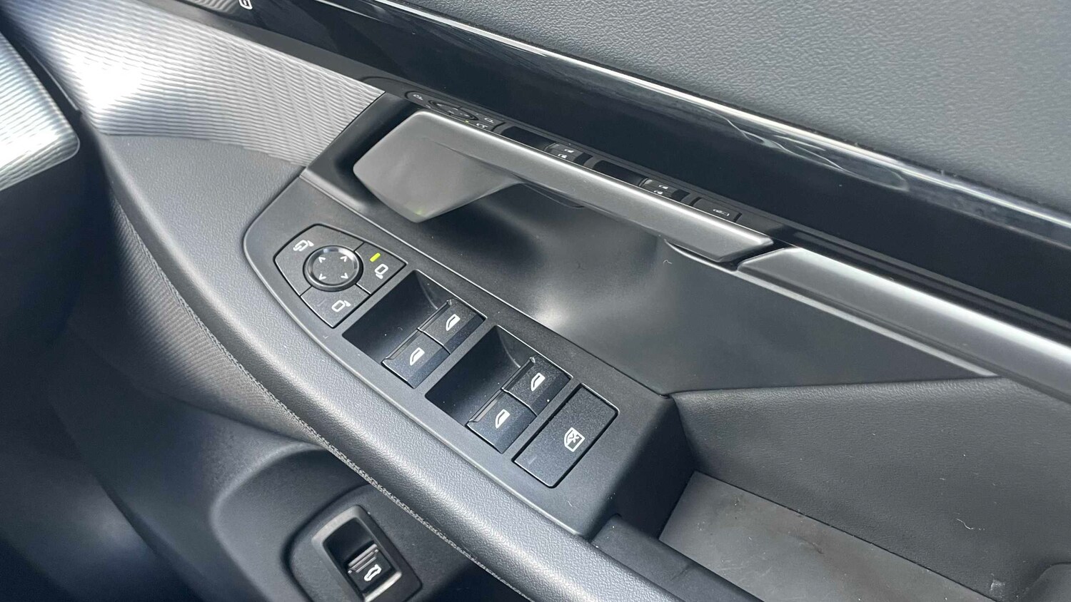 Used BMW 5 Series 2024 for sale - 78023952: Photo 29