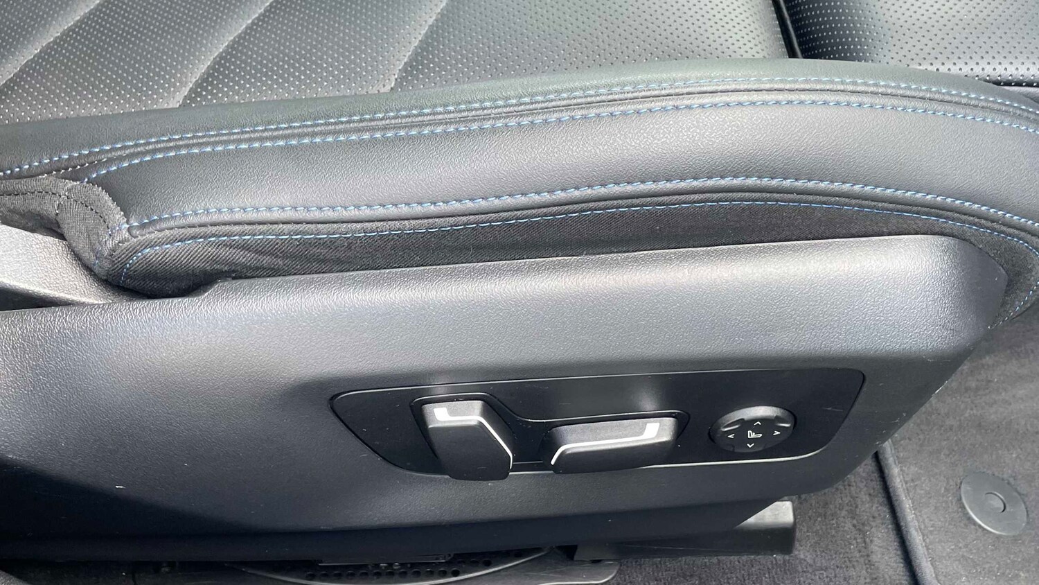 Used BMW 5 Series 2024 for sale - 78023952: Photo 34