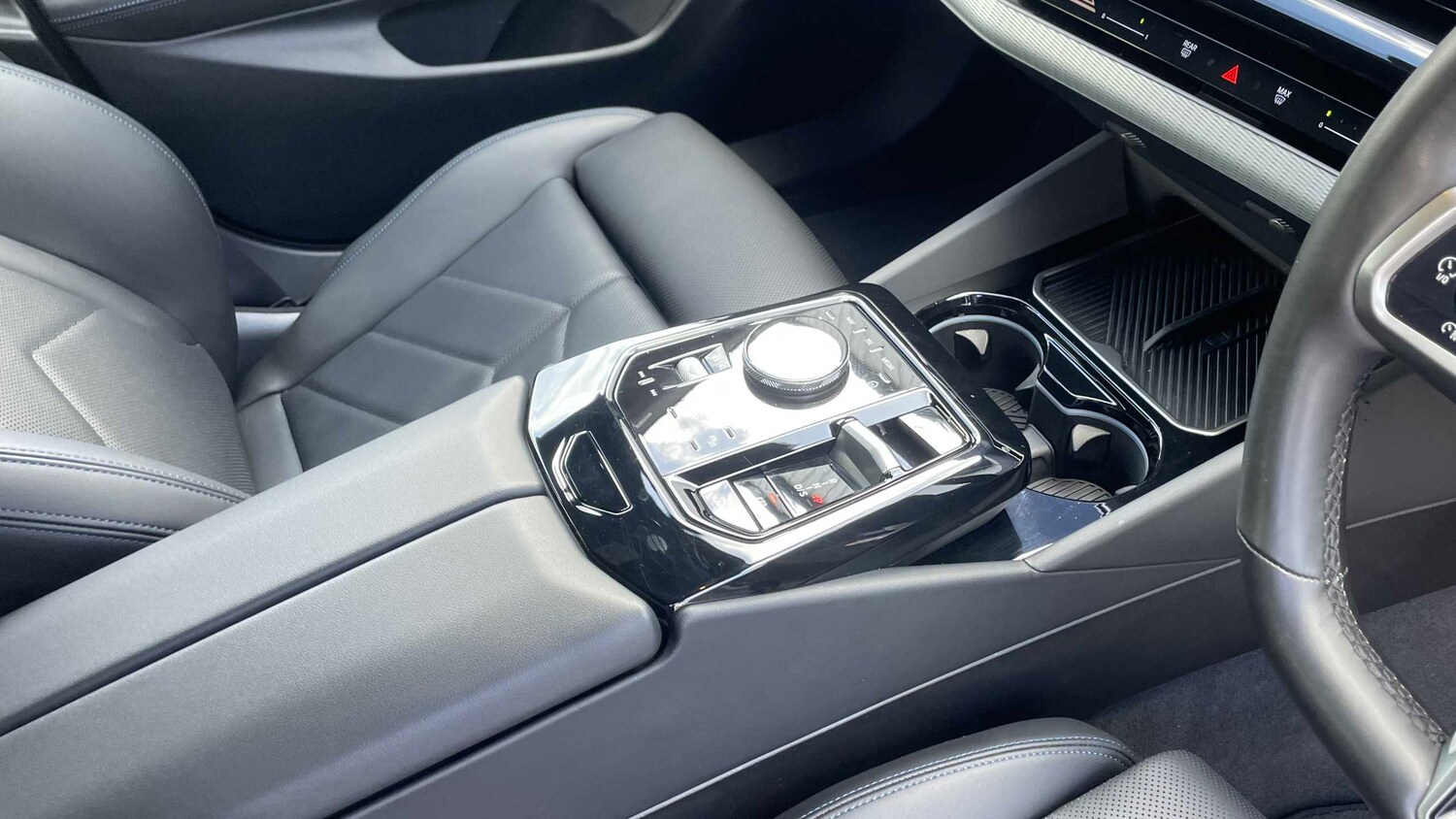 Used BMW 5 Series 2024 for sale - 78023952: Photo 35