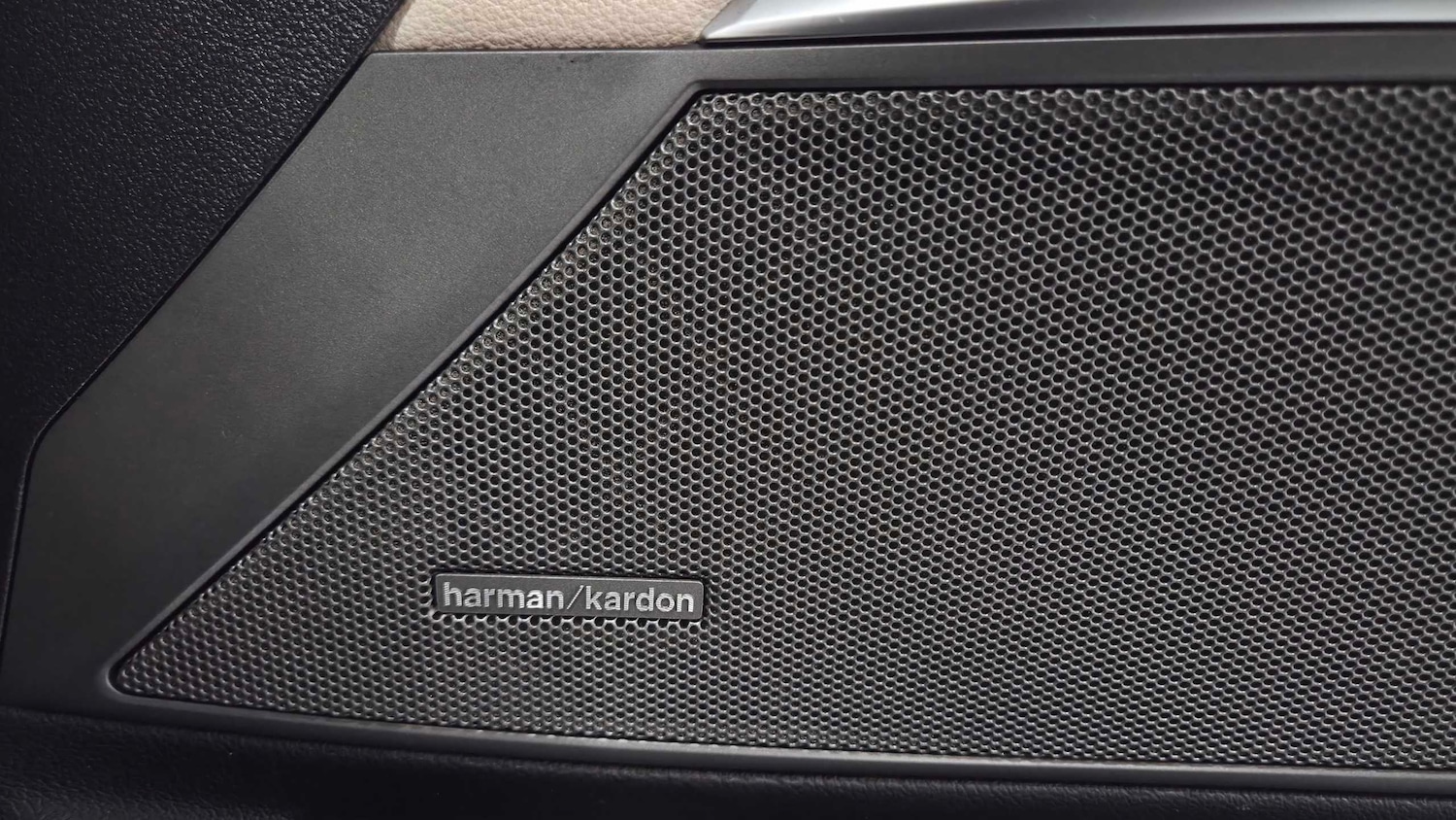 Used BMW 3 Series 2019 for sale - 77772120: Photo 27