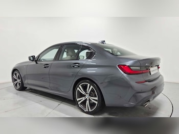 Used BMW 3 Series 2019 for sale - 77772120: Photo