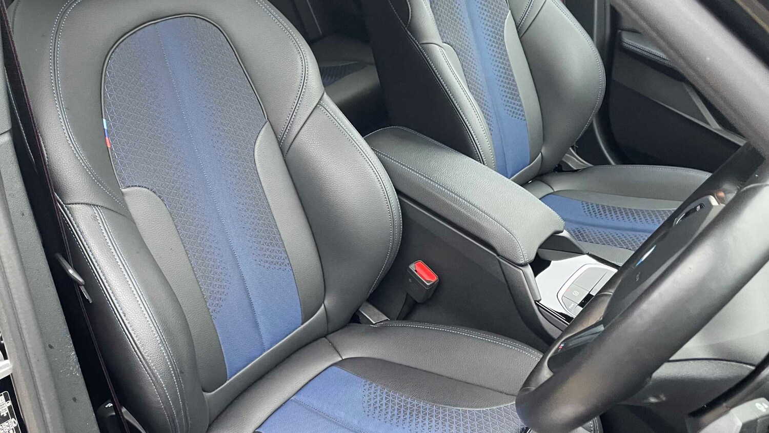 Used BMW 1 Series 2024 for sale - 77526839: Photo 12