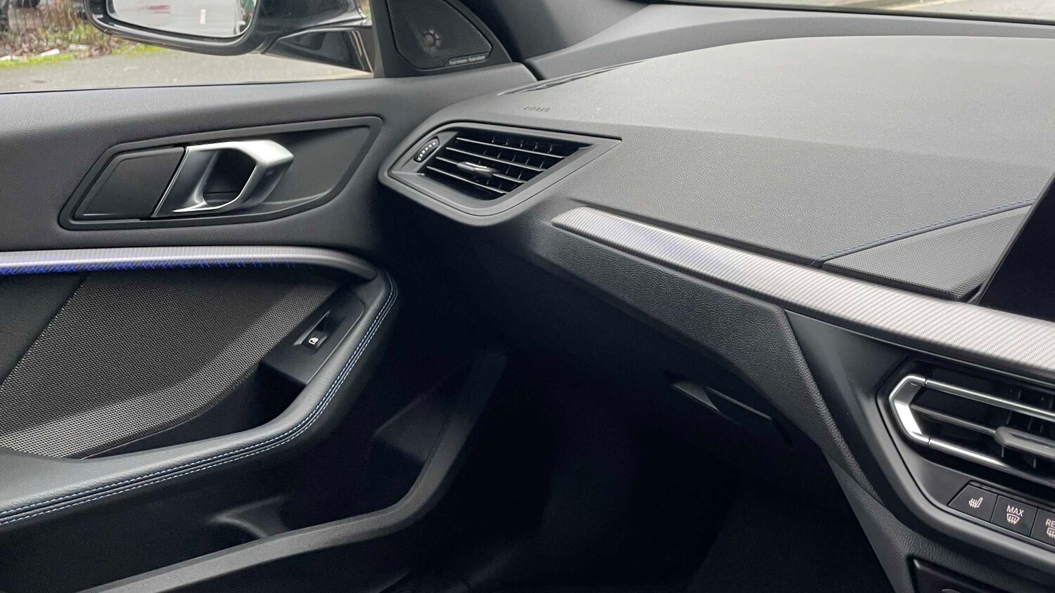 Used BMW 1 Series 2024 for sale - 77526839: Photo 24