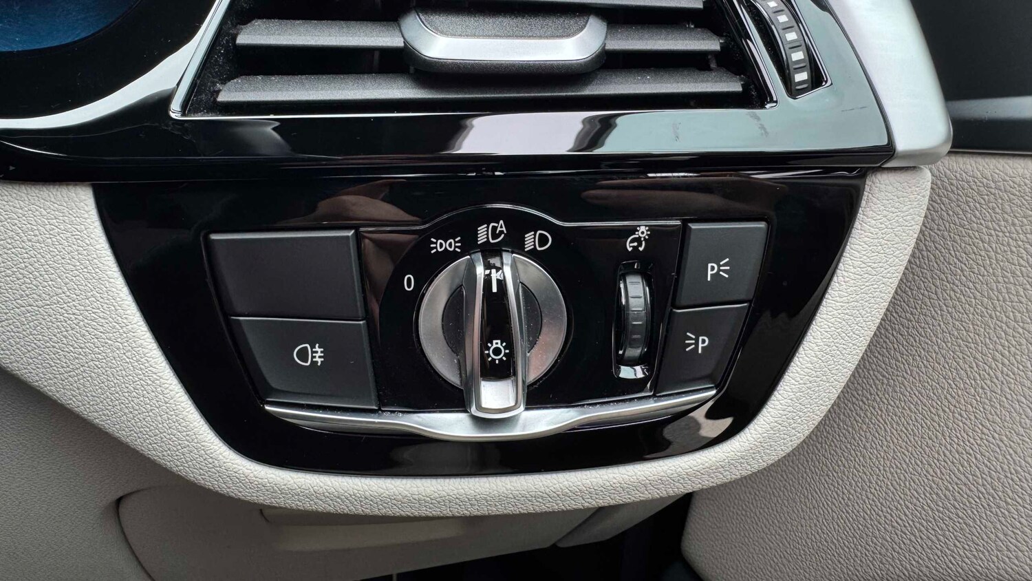 Used BMW 5 Series 2022 for sale - 78104297: Photo 27