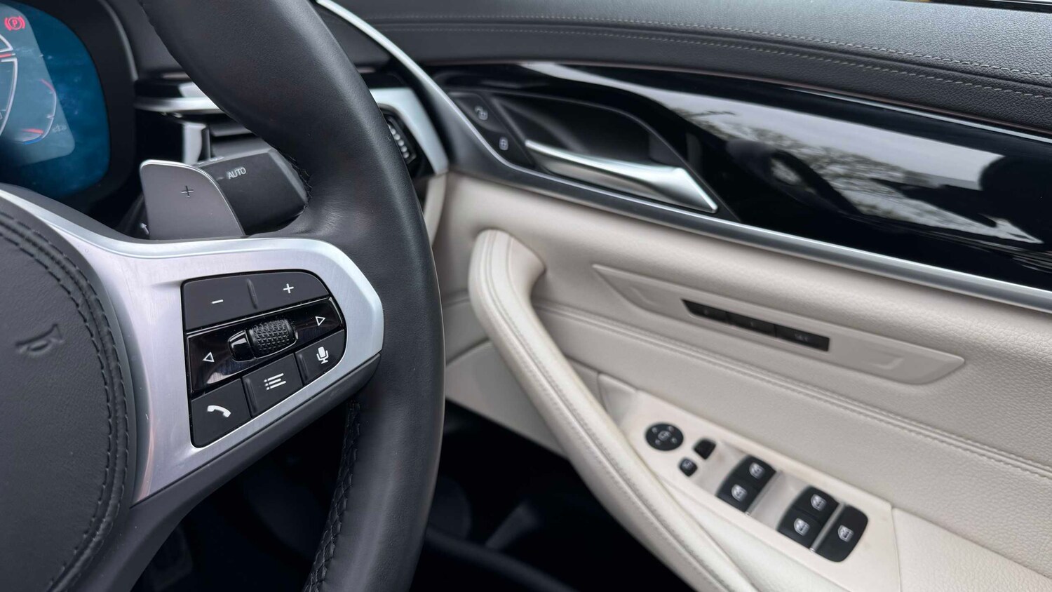 Used BMW 5 Series 2022 for sale - 78104297: Photo 28