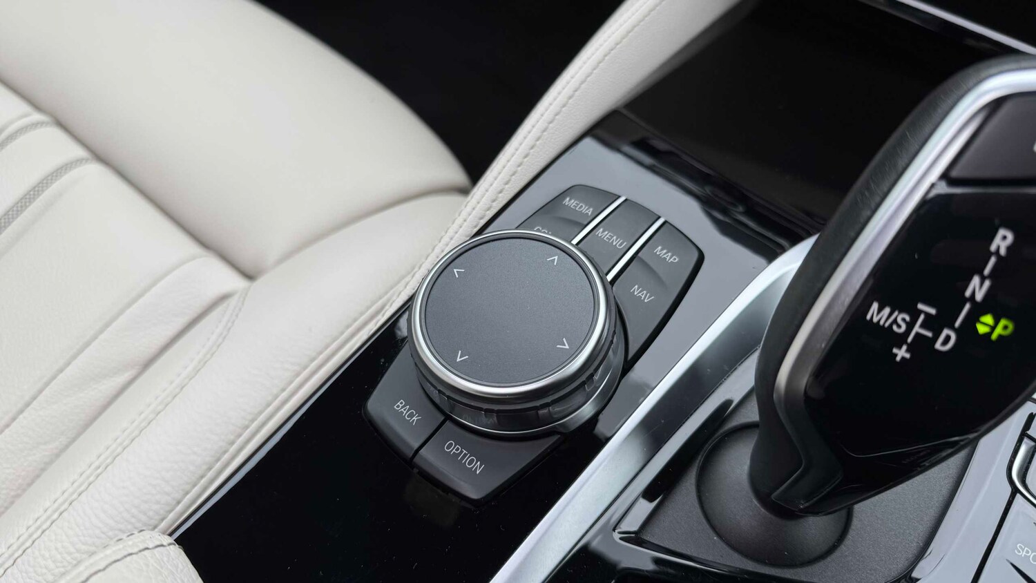 Used BMW 5 Series 2022 for sale - 78104297: Photo 30