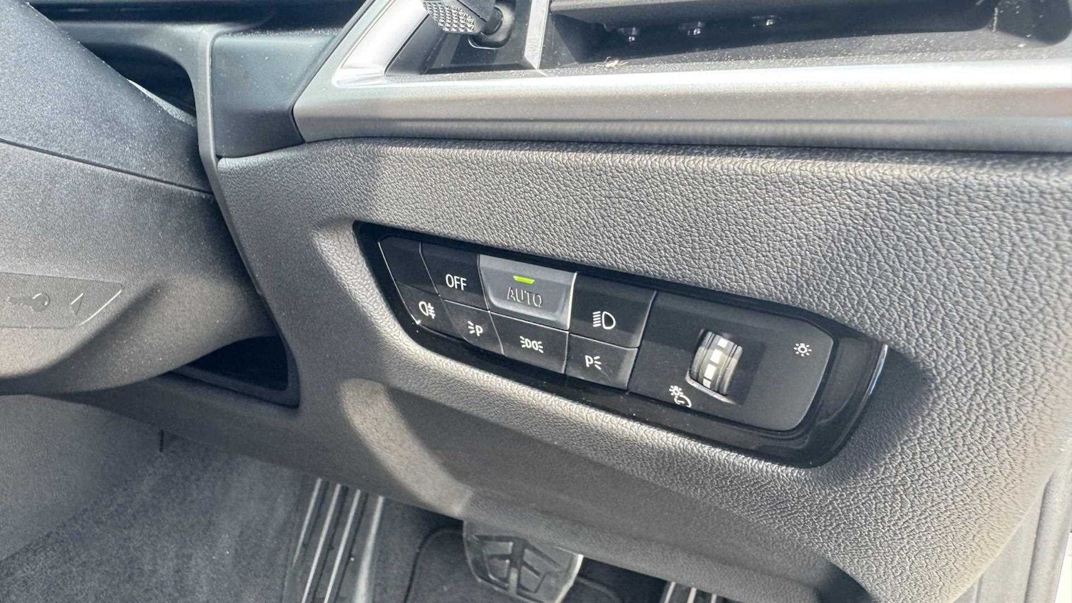 Vehicle 33