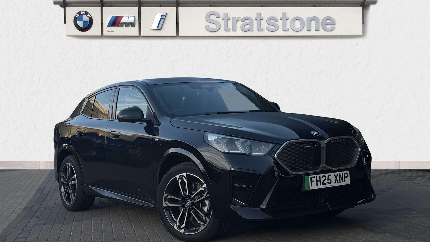 Used BMW iX2 2025 for sale - 76218360: Photo 1