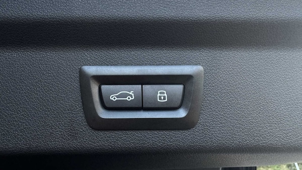Used BMW iX2 2025 for sale - 76218360: Photo 13