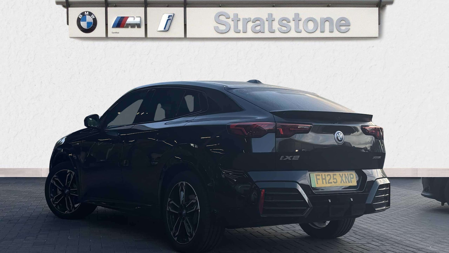 Used BMW iX2 2025 for sale - 76218360: Photo 2