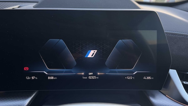 Used BMW iX2 2025 for sale - 76218360: Photo 20