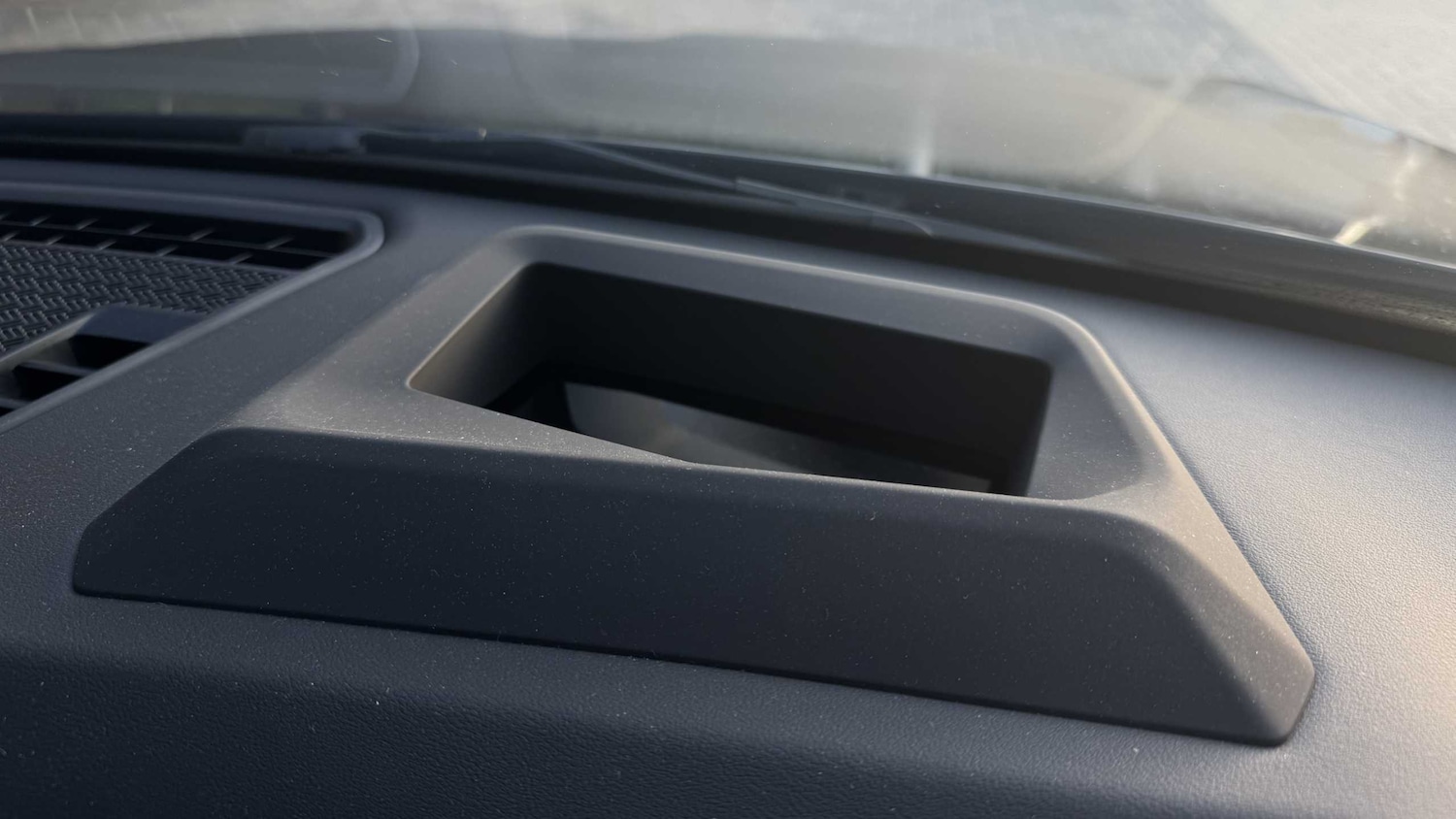 Used BMW iX2 2025 for sale - 76218360: Photo 30