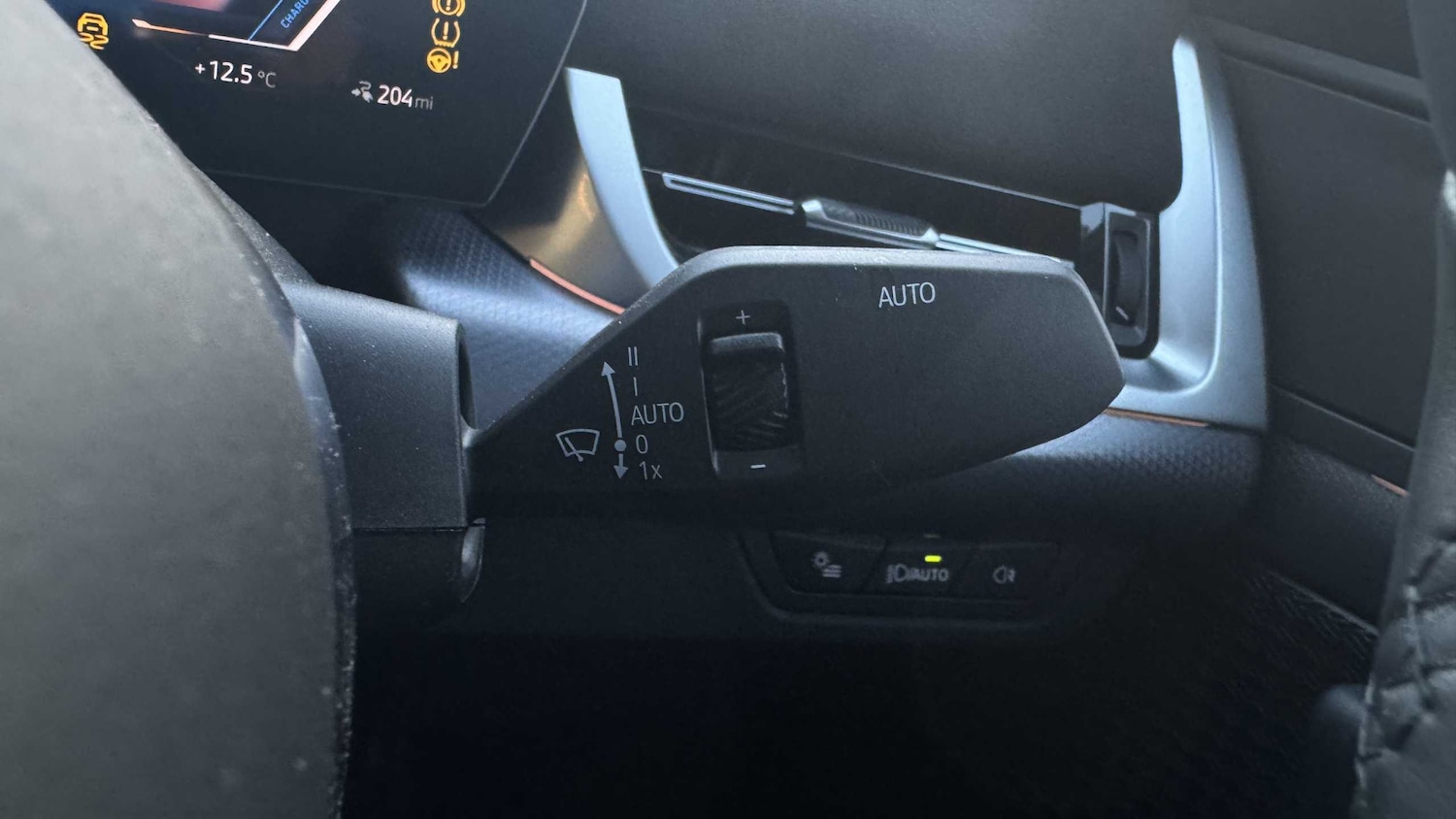 Used BMW iX2 2025 for sale - 76218360: Photo 34