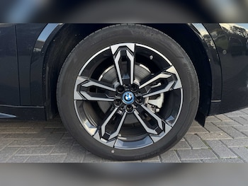 Used BMW iX2 2025 for sale - 76218360: Photo 4