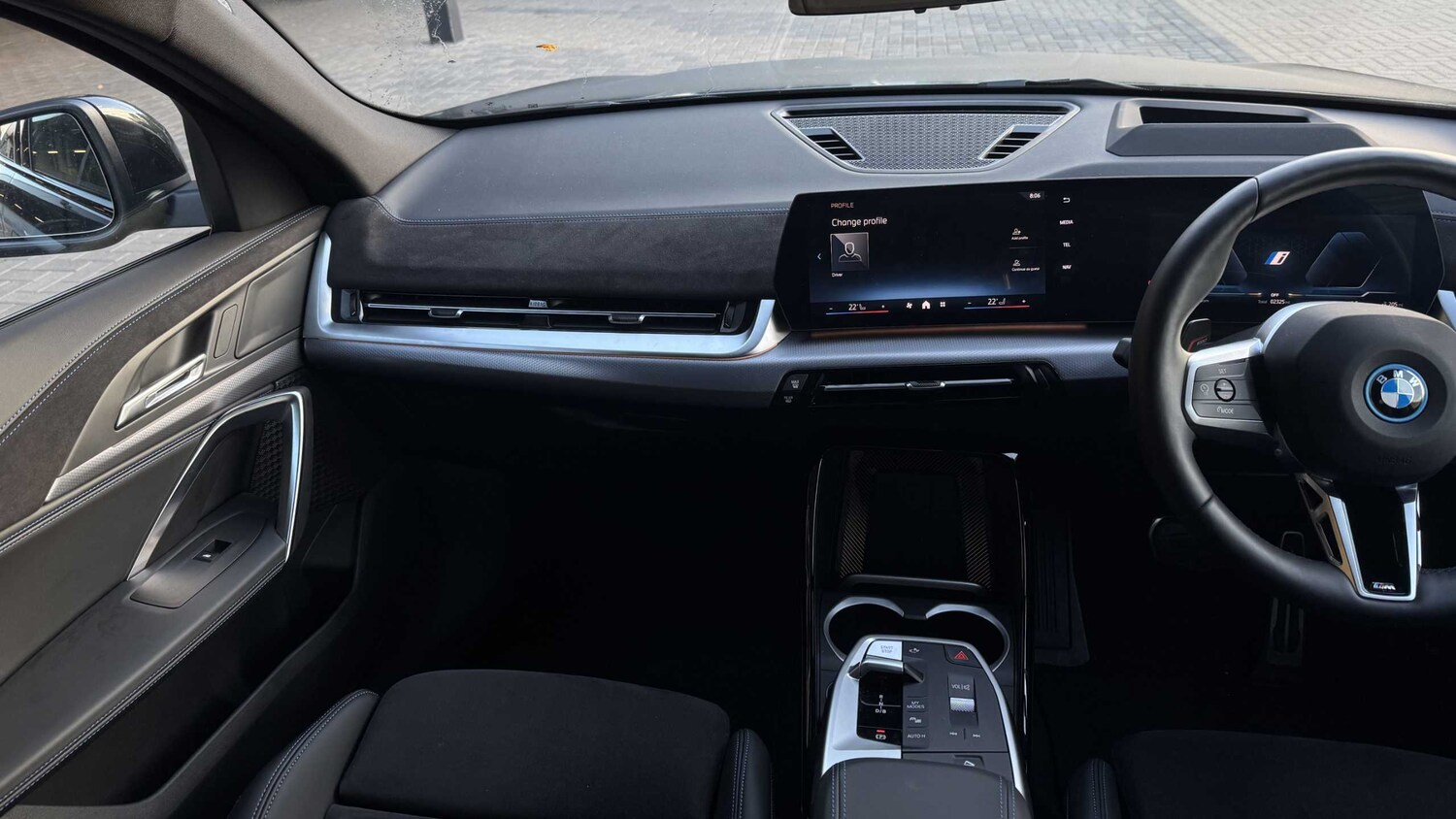 Used BMW iX2 2025 for sale - 76218360: Photo 7