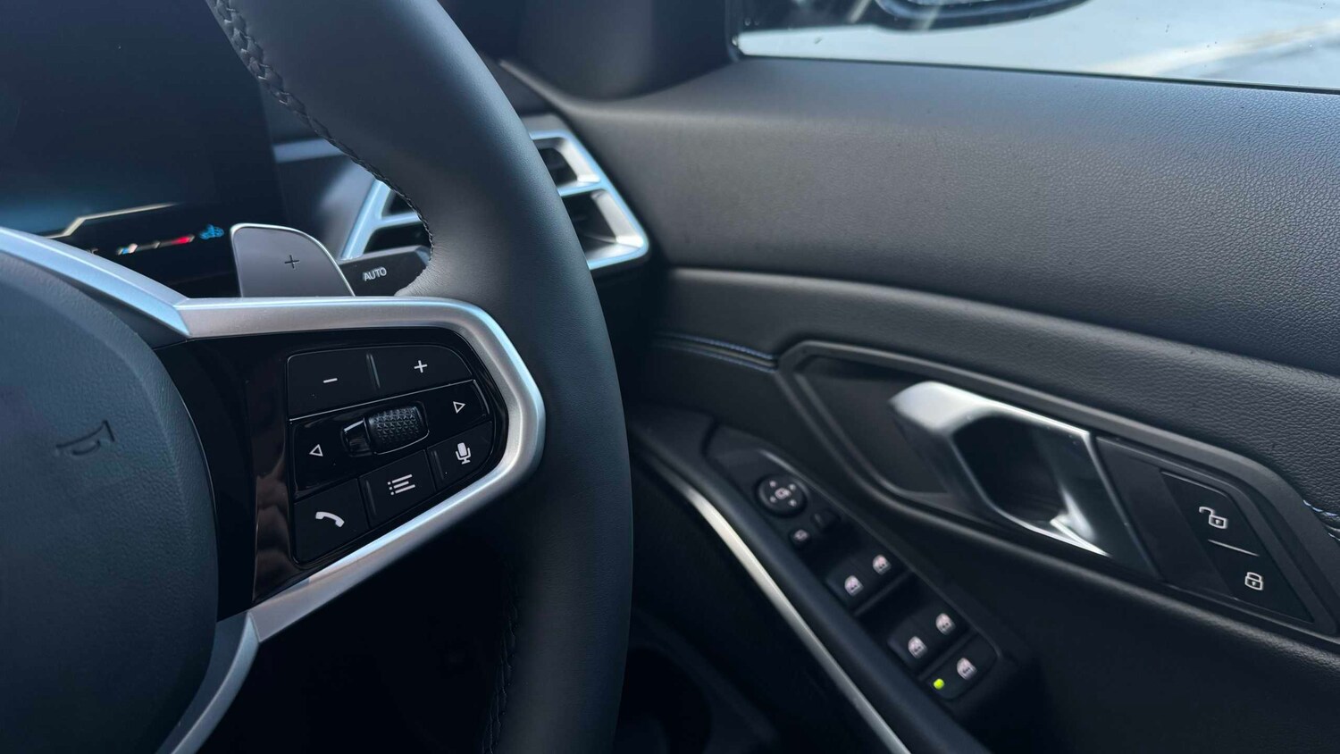 Used BMW 3 Series 2025 for sale - 78149190: Photo 18