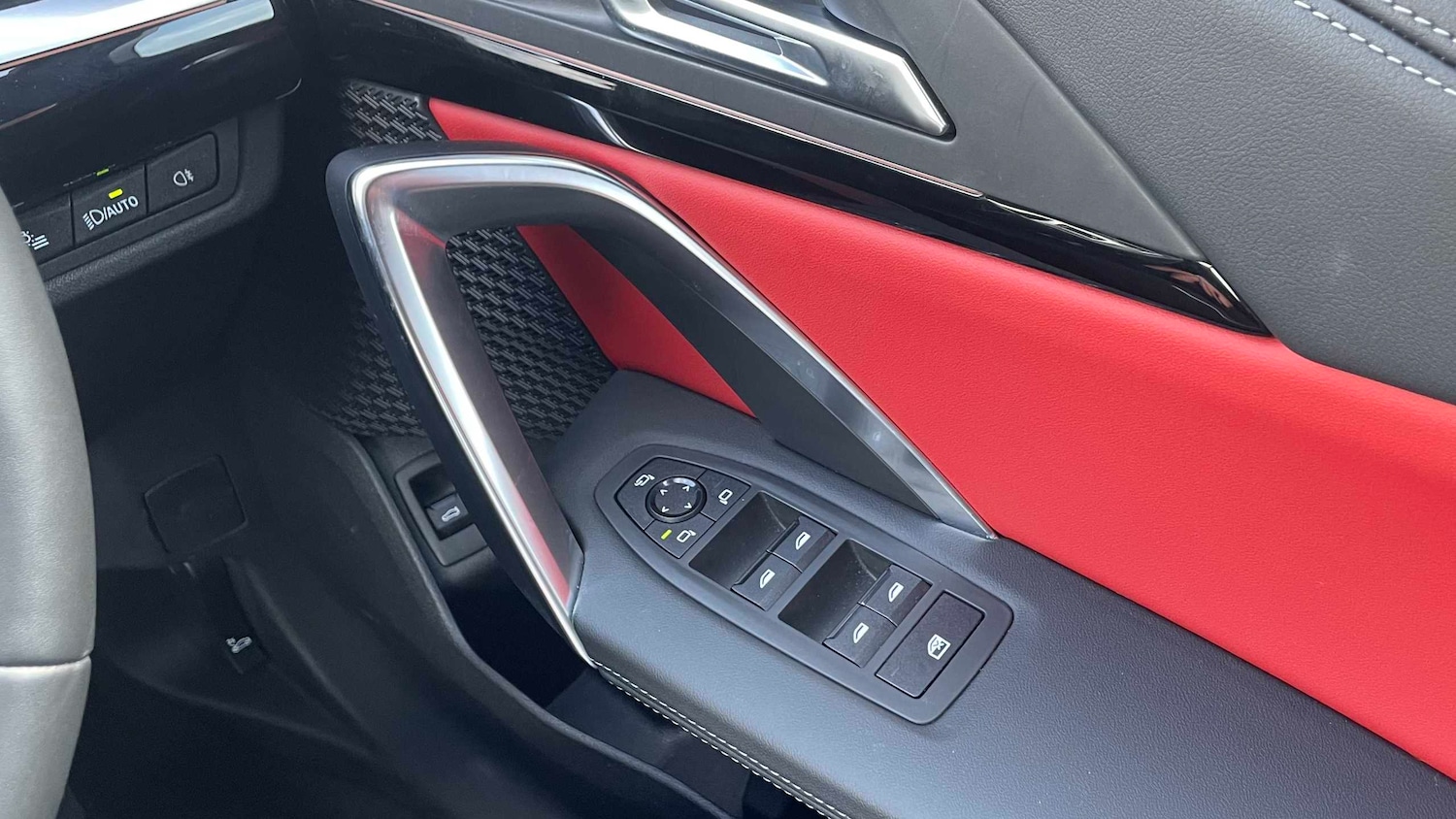 Used BMW iX1 2025 for sale - 77661178: Photo 32