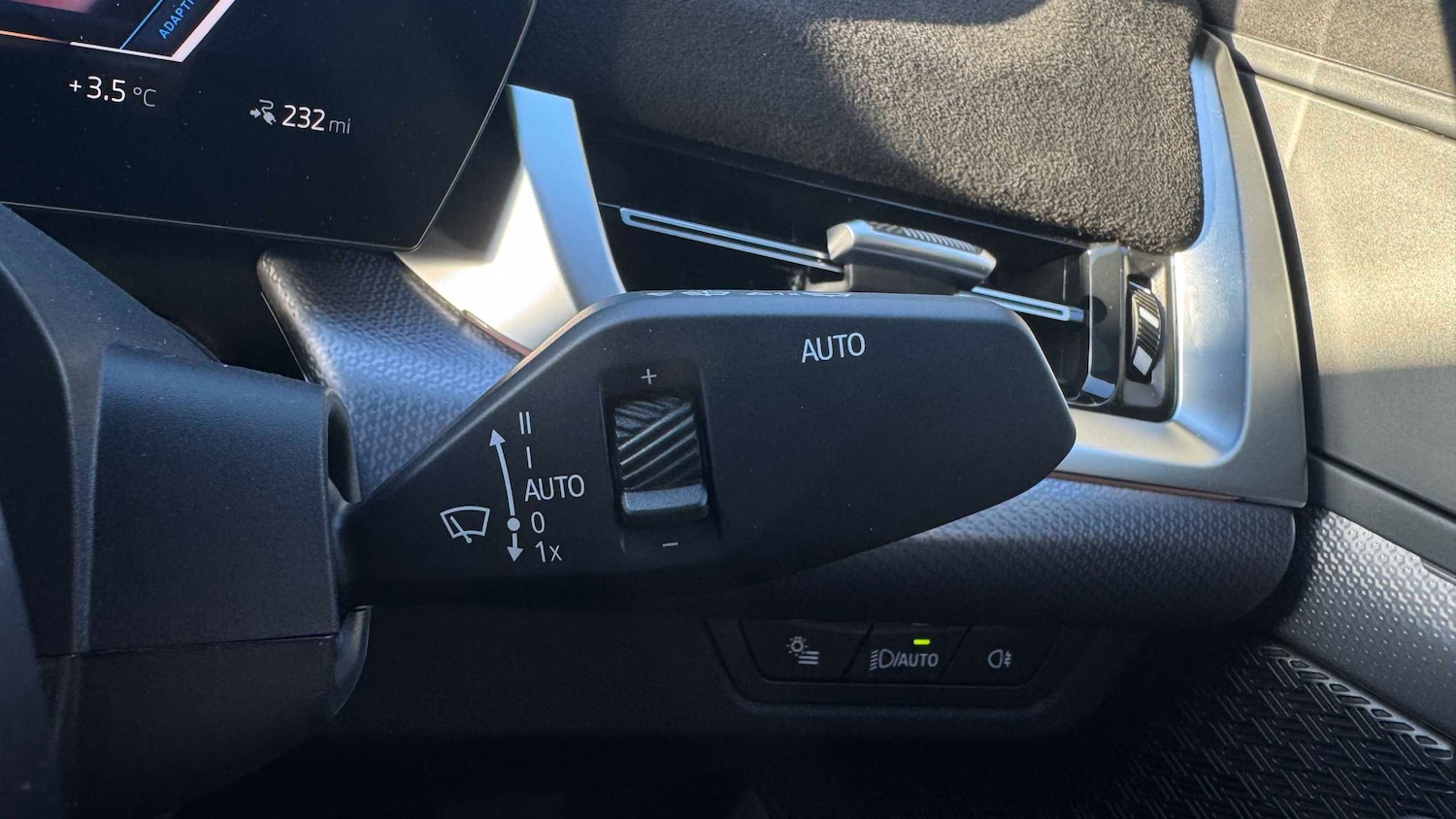 Used BMW iX2 2025 for sale - 77134708: Photo 28