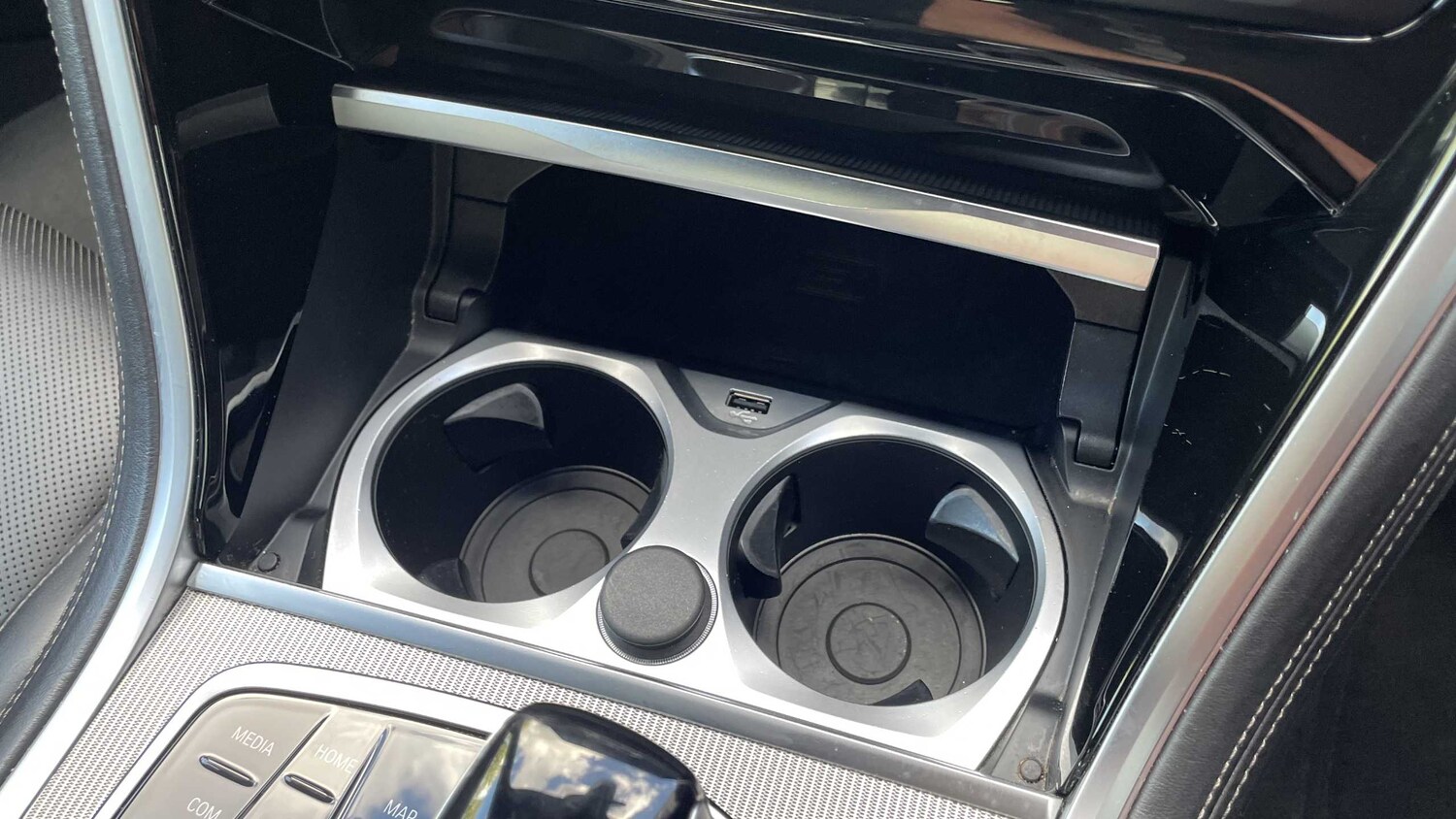 Used BMW 8 Series 2022 for sale - 76329110: Photo 28