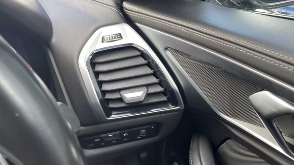 Used BMW 8 Series 2022 for sale - 76329110: Photo 31