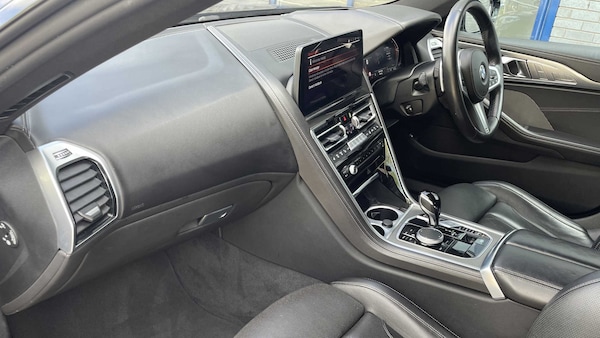 Used BMW 8 Series 2022 for sale - 76329110: Photo 8