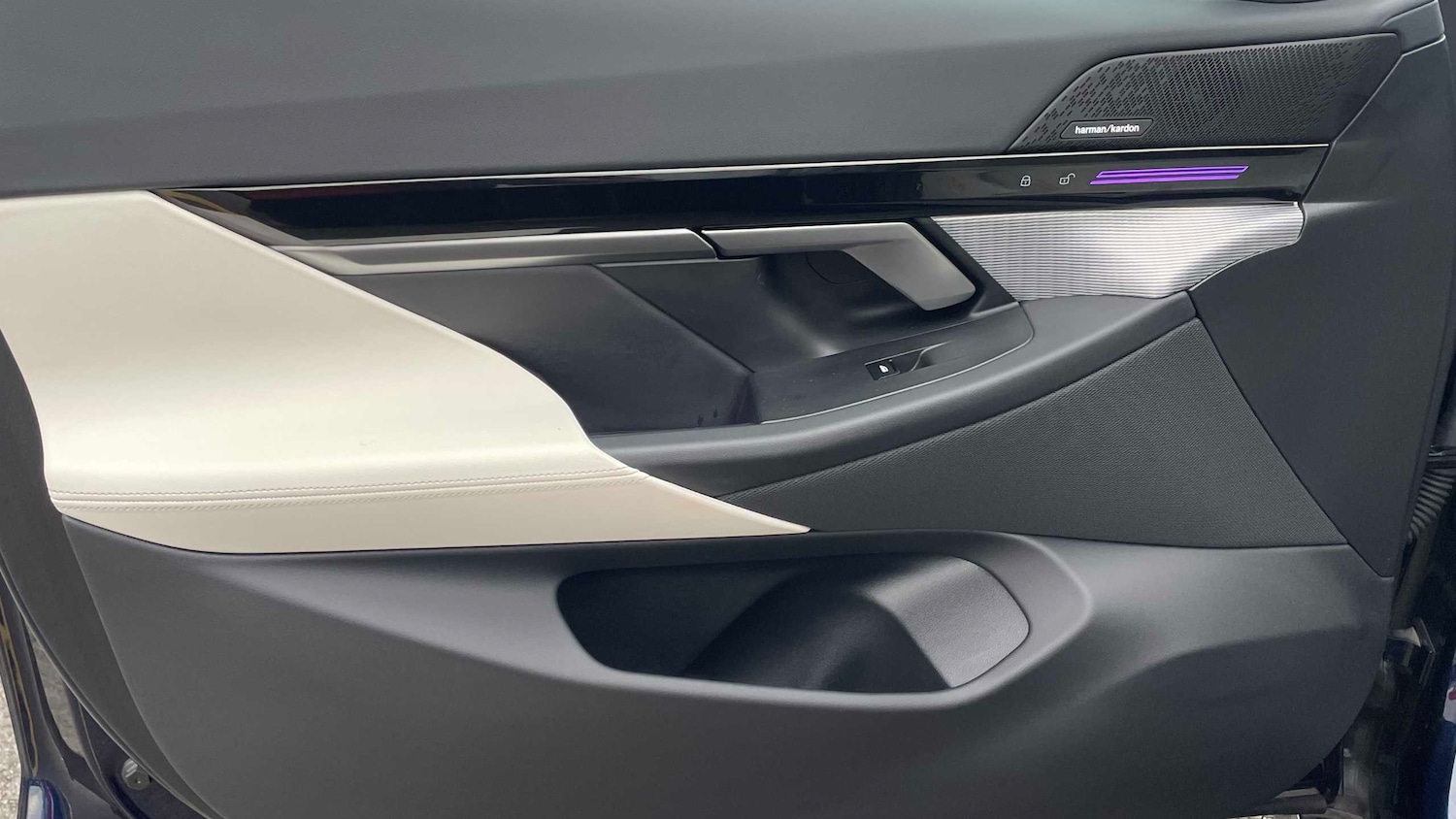 Used BMW 5 Series 2024 for sale - 77093355: Photo 25