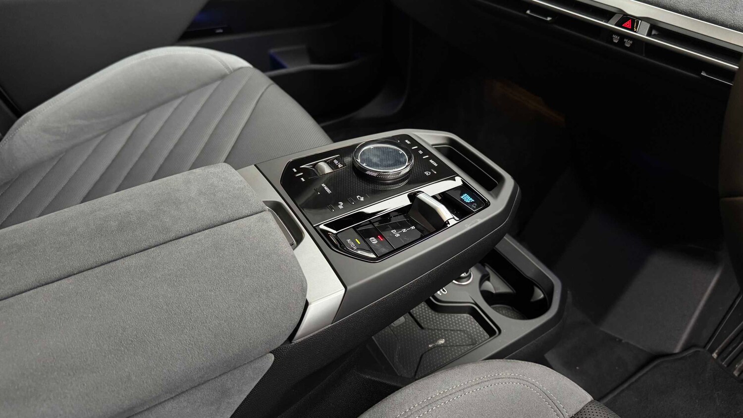 Used BMW iX 2025 for sale - 77756571: Photo 23