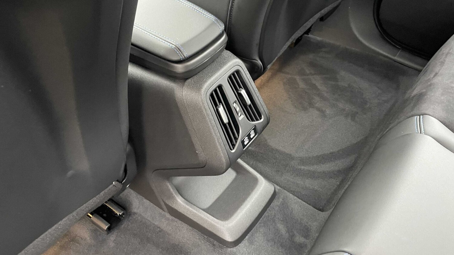 Used BMW 2 Series 2025 for sale - 76262398: Photo 30