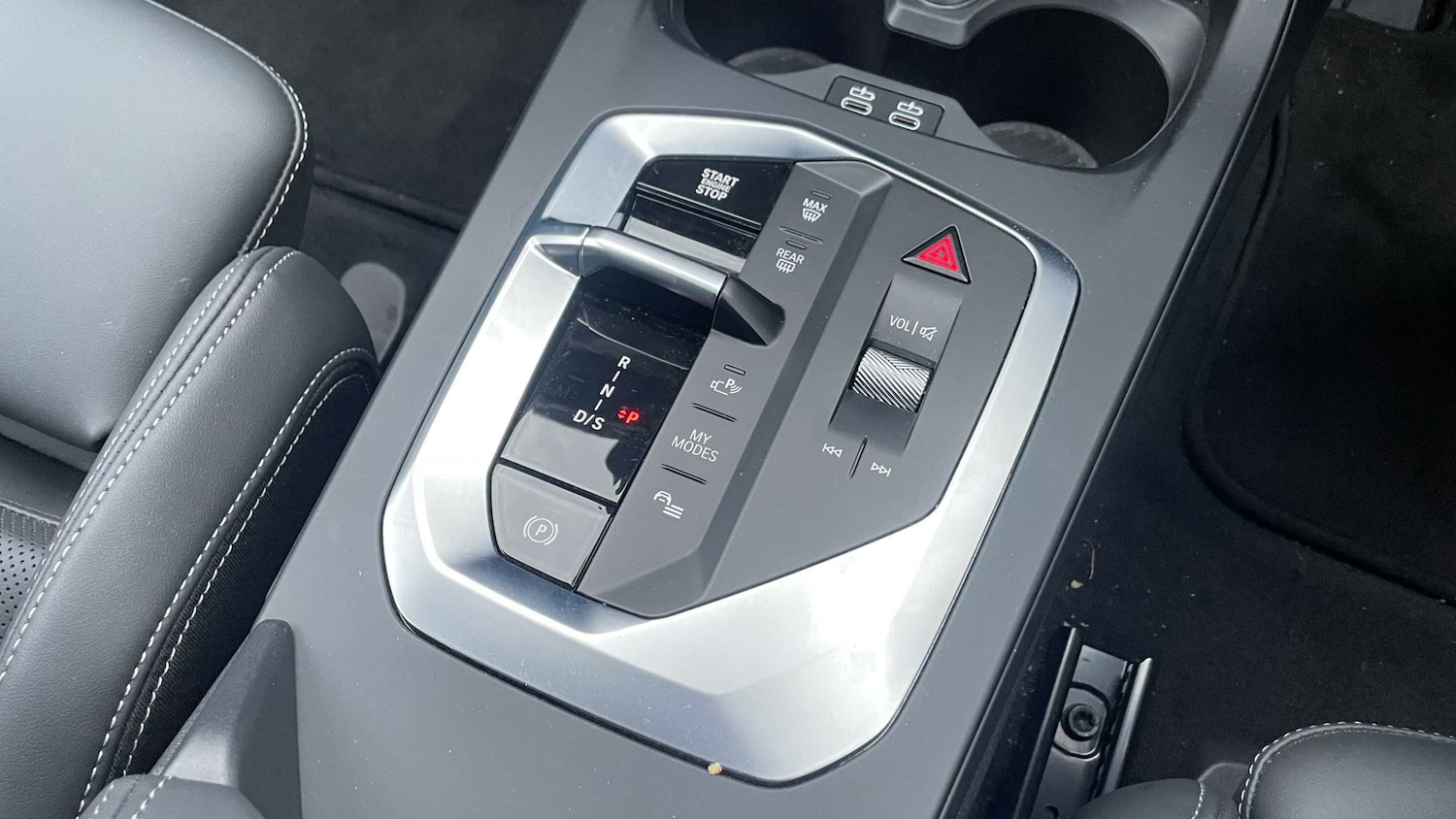 Used BMW 1 Series 2024 for sale - 76774153: Photo 15