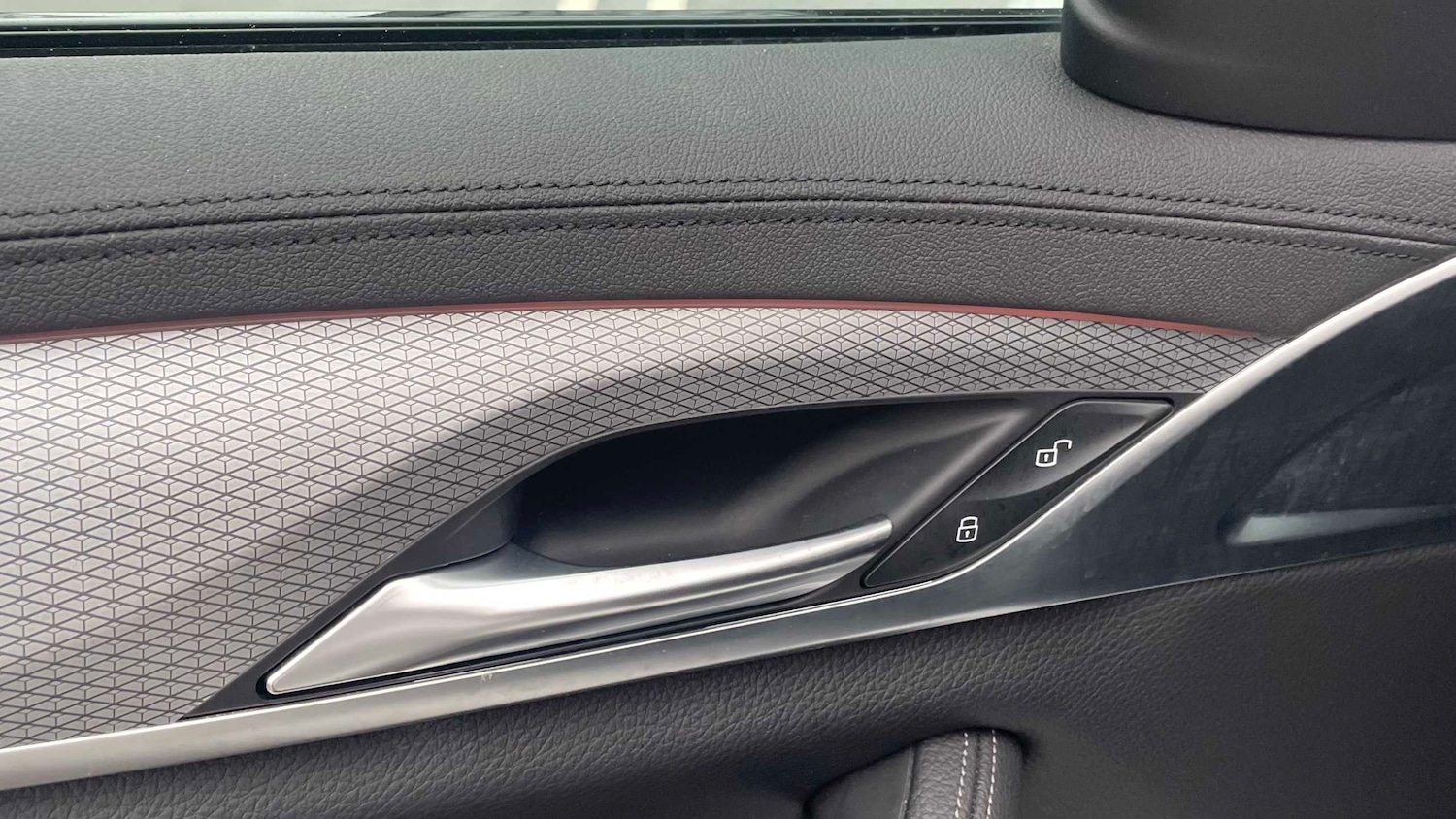 Used BMW 5 Series 2019 for sale - 77257233: Photo 33