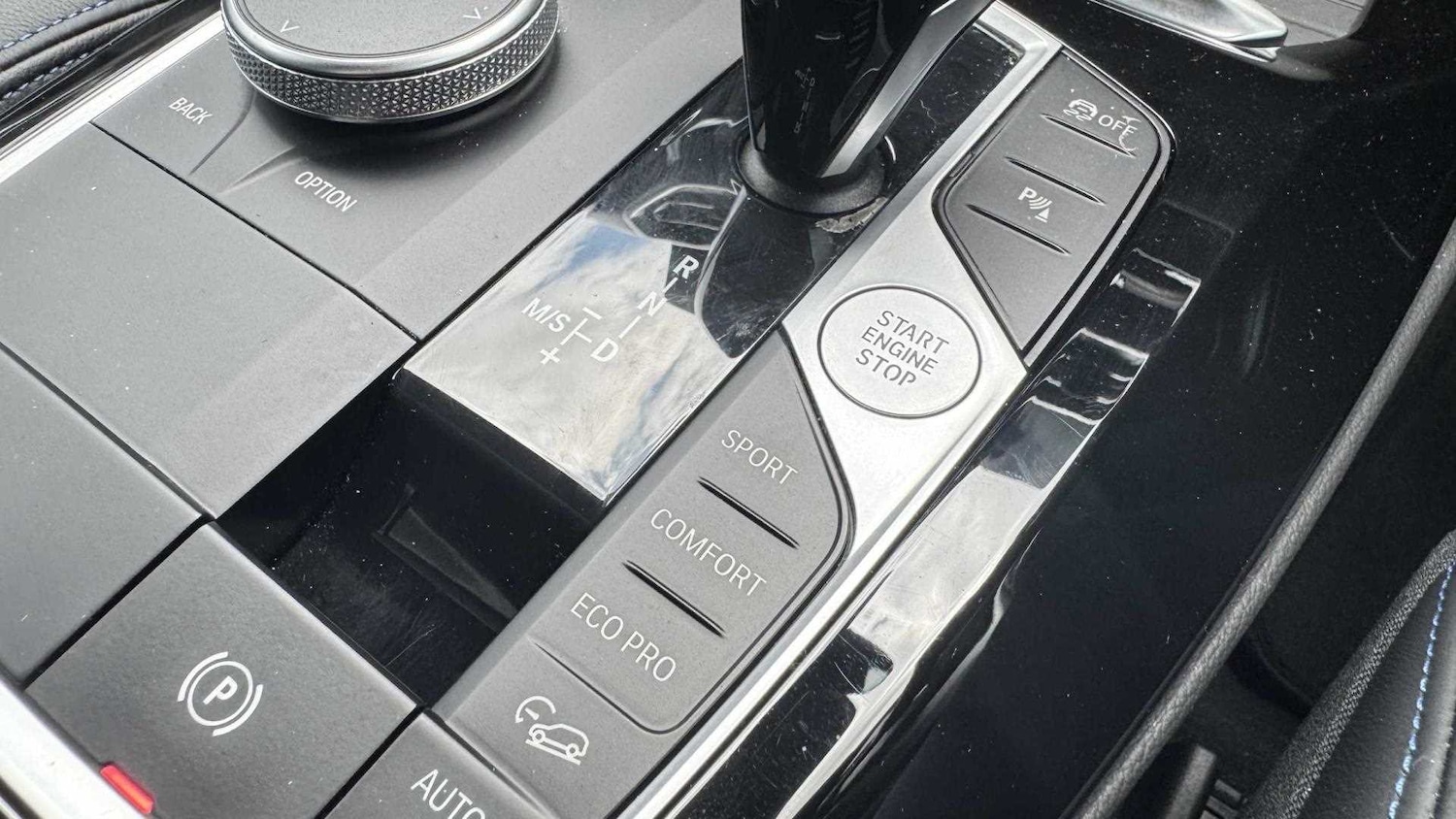 Vehicle 33