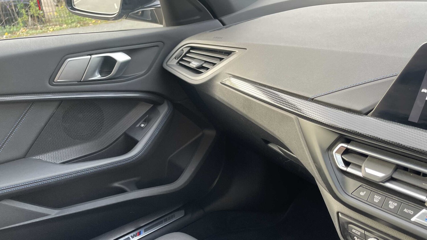 Used BMW 1 Series 2023 for sale - 76022380: Photo 22