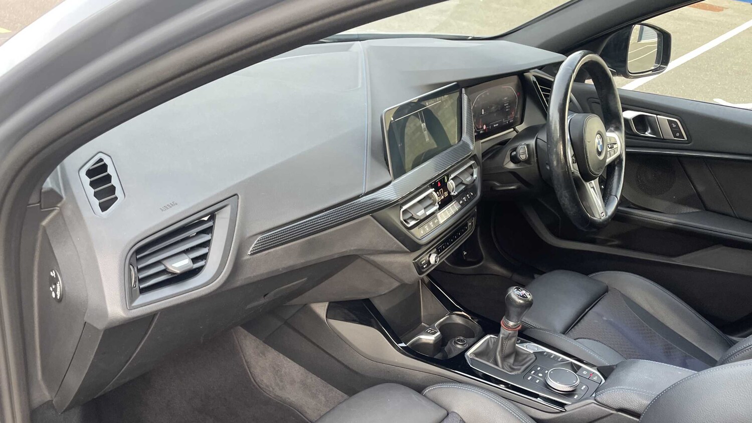 Used BMW 1 Series 2023 for sale - 76022380: Photo 8