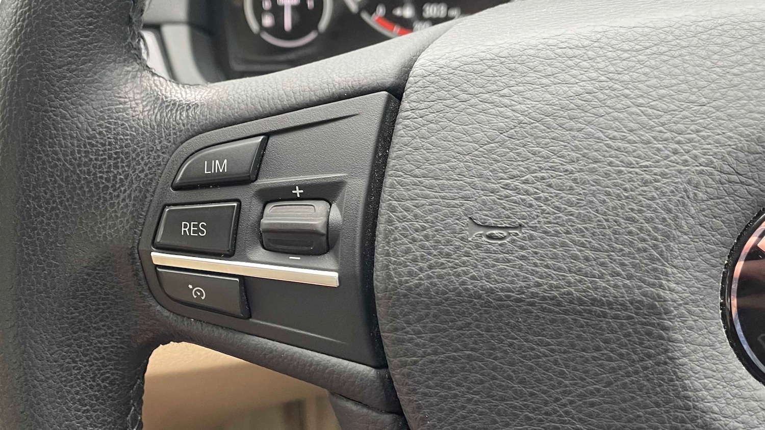 Used BMW 5 Series 2015 for sale - 77686502: Photo 21